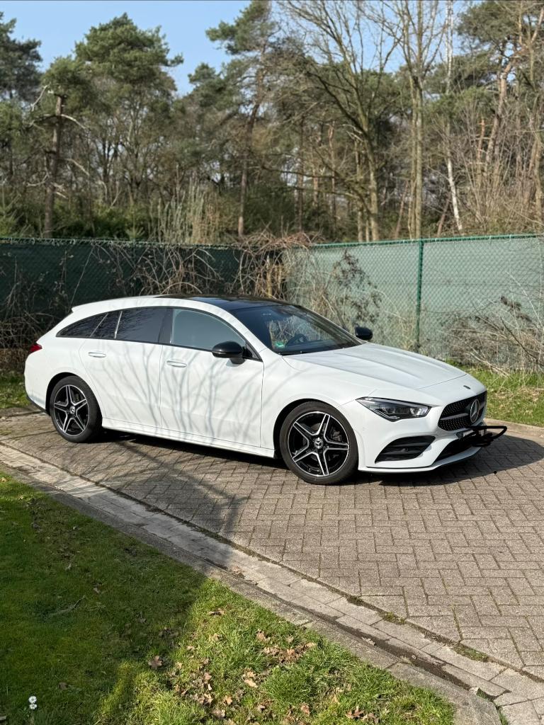 Mercedes cla180 amg line, Auto's, Mercedes-Benz, CLA, Alcantara, Wit, 5 deurs