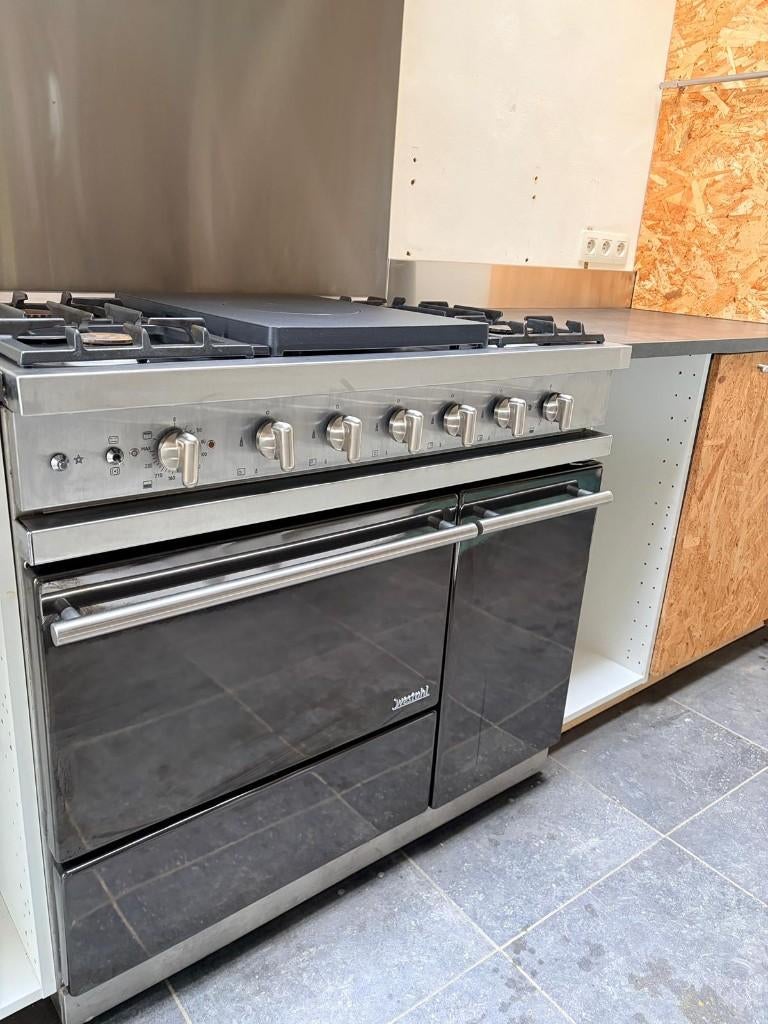 Keuken, Ophalen, Enkelwandige keuken, Zo goed als nieuw, Met kookeiland