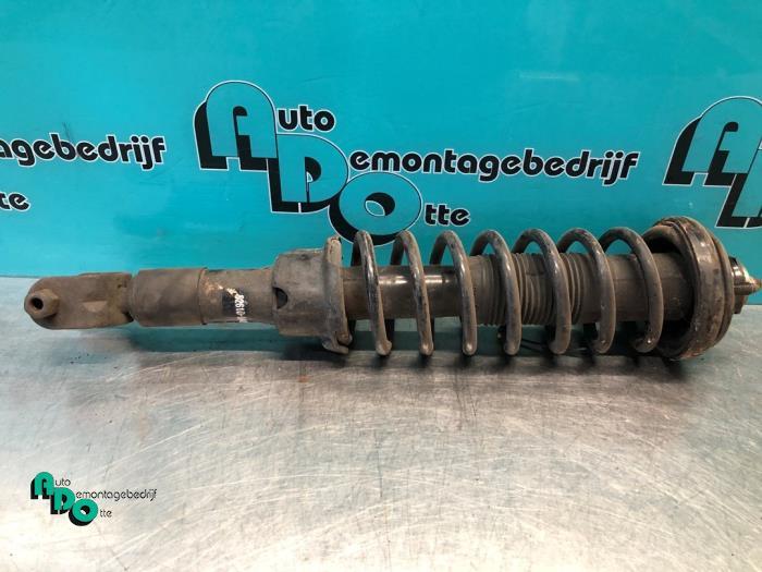 Schokdemperpoot rechts-achter van een Honda Civic (Civic 92-, Honda, Gebruikt, -, -