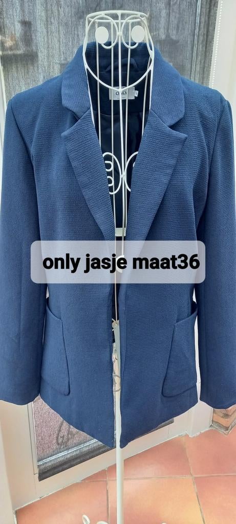 Prachtig jasje van only, Kleding | Dames, Ophalen of Verzenden, Jasje