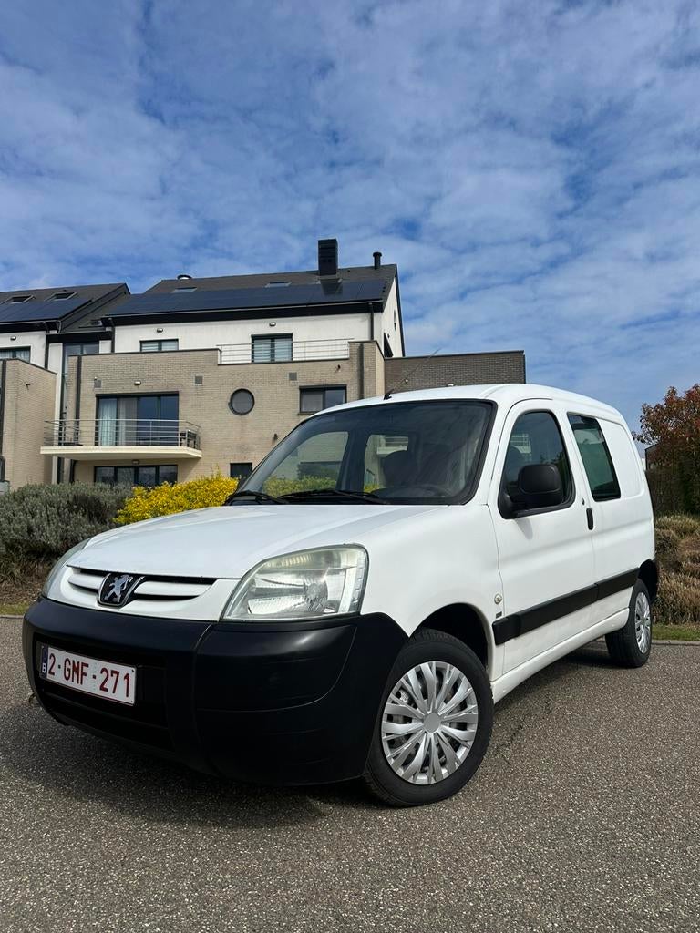 Peugeot Partner 16HDI pret à immatriculer, Autos, Camionnettes & Utilitaires, Achat, 750 kg, 1200 kg, 2 places