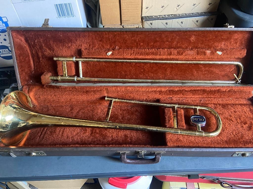 Trombone Olds Ambassador, Muziek en Instrumenten, Blaasinstrumenten | Trombones, Ophalen, Gebruikt, Alt, Met koffer
