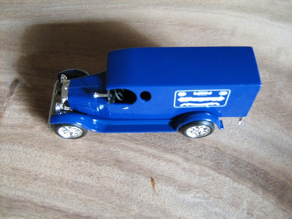 VERZAMEL TRUCK JULES DESTROOPER, Enlèvement, Neuf