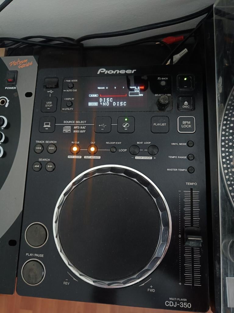 Pioneer cdj350 2 stuks perfect werkende, Muziek en Instrumenten, Ophalen, Pioneer