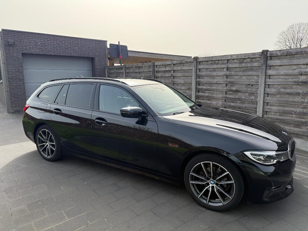 BMW 318i touring, Achat, Noir, 5 portes, Break