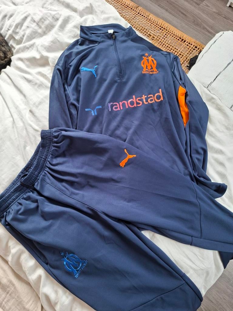 Survêtement OM - Olympique de Marseille (Taille L), Enlèvement