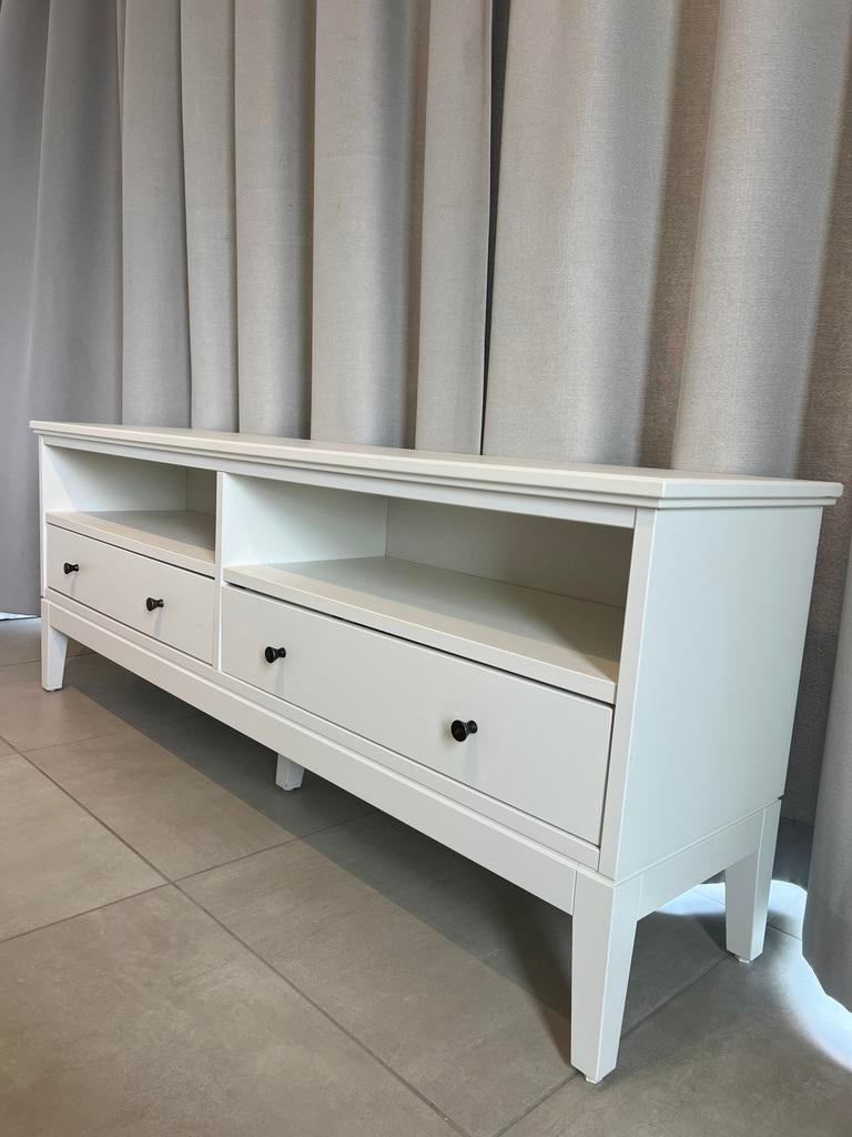 IKEA tv-meubel wit, Huis en Inrichting, Ophalen, Zo goed als nieuw