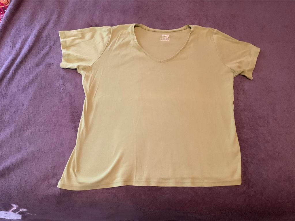 Lichtgroen t shirt, merk M&S,maat XL, Maat 46/48 (XL) of groter, Ophalen of Verzenden, Zo goed als nieuw, Korte mouw