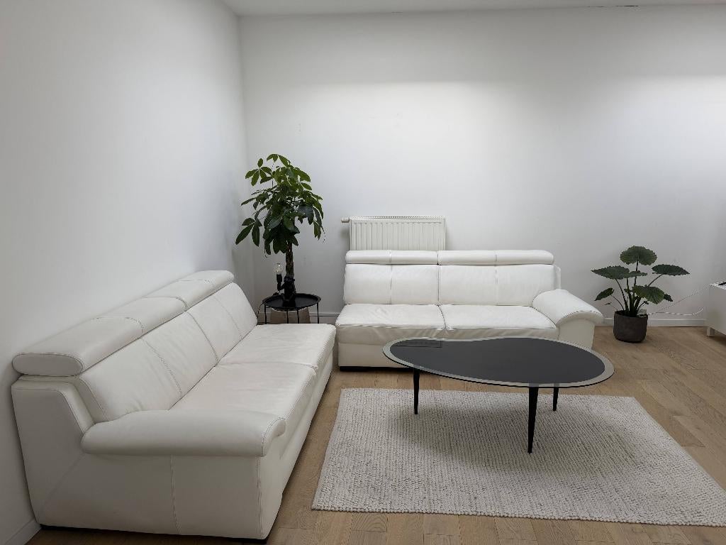 Sofa en cuir blanc 3,70 m — design — modulable — Gand, Enlèvement, Comme neuf, Cuir, Tijdloos