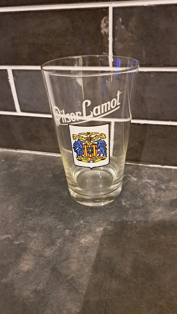 Pilsor lamot, Collections, Enlèvement ou Envoi