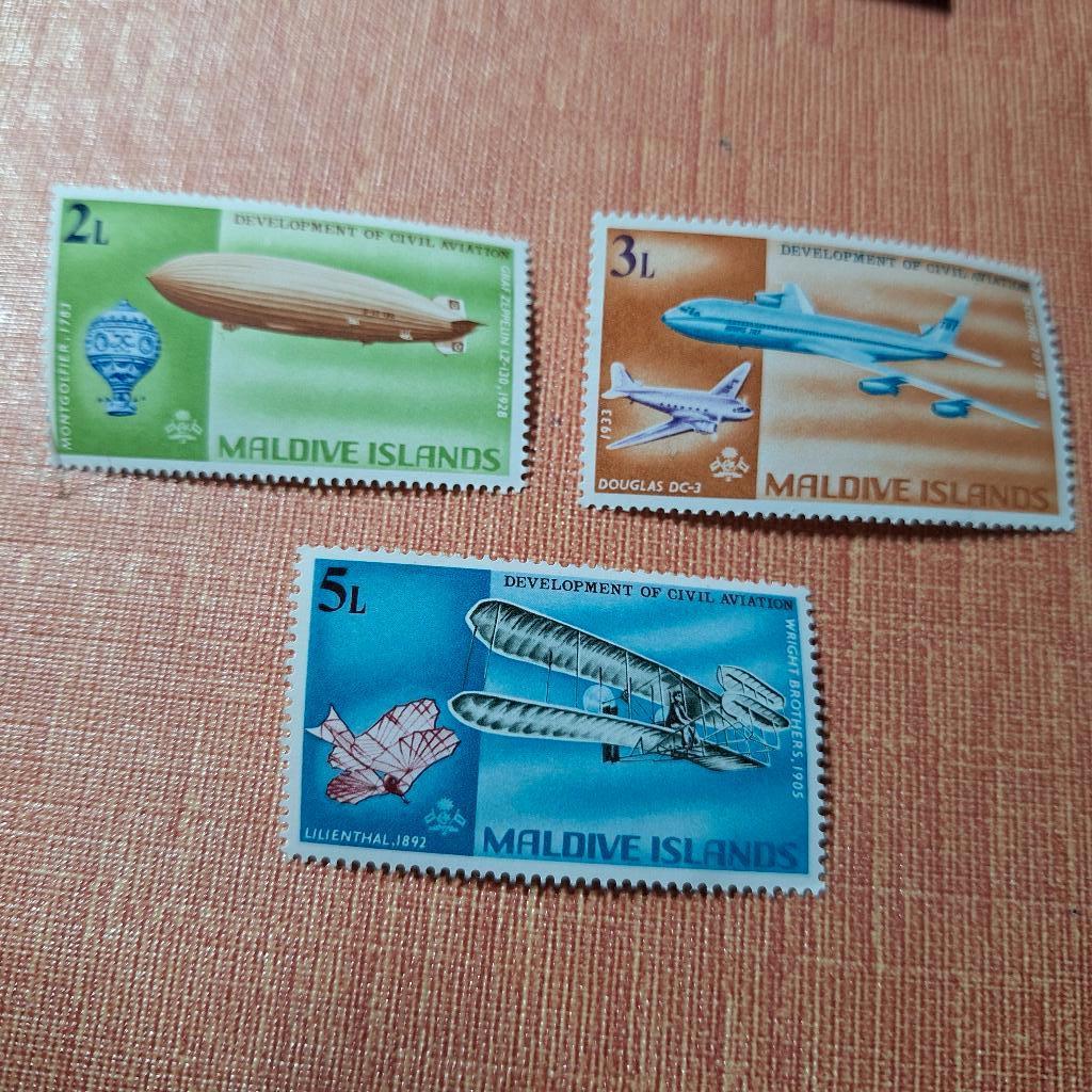 Postzegels op de Maledi, Postzegels en Munten, Ophalen of Verzenden, Postfris, Zuid-Azië