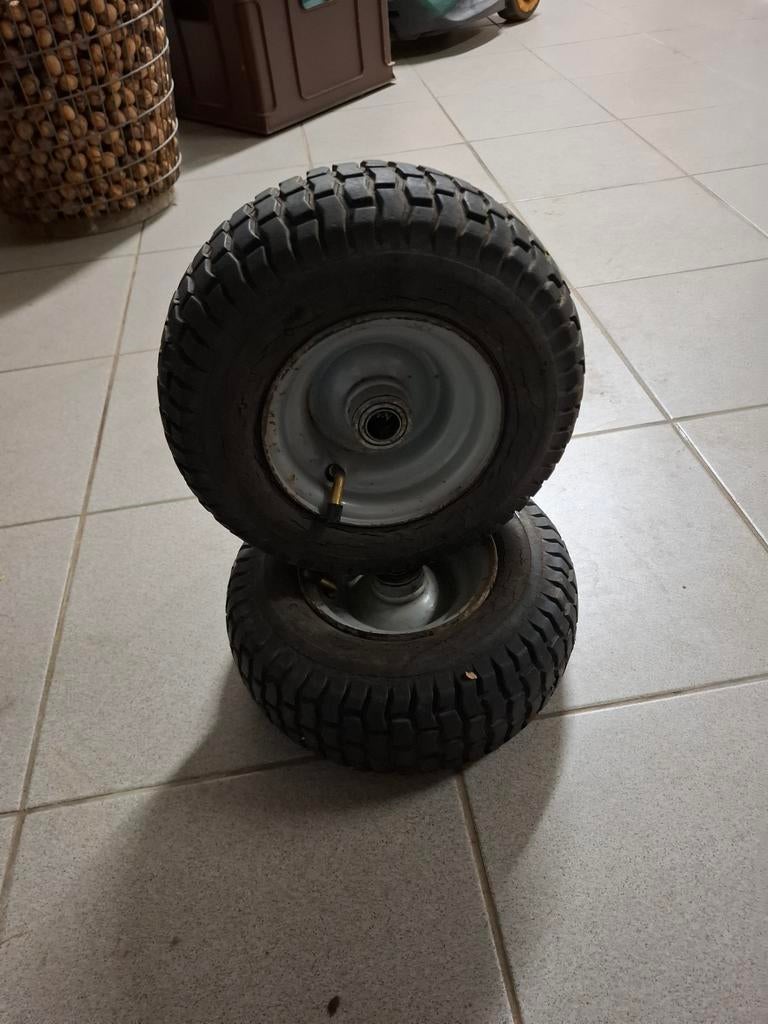 Voorbanden zitmaaier, Tuin en Terras, Zitmaaiers, Ophalen, Gebruikt