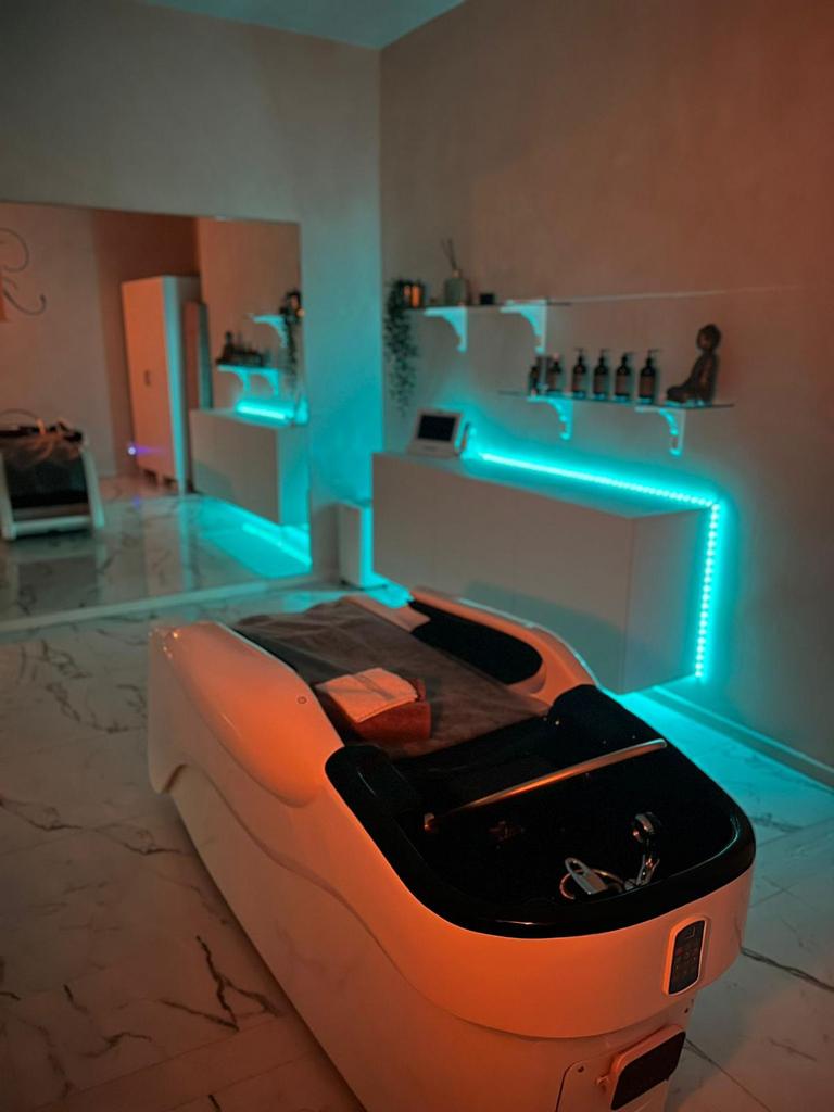 Instapklare Kapperszaak/ hoofdmassage over te nemen, Zakelijke goederen, Exploitaties en Overnames