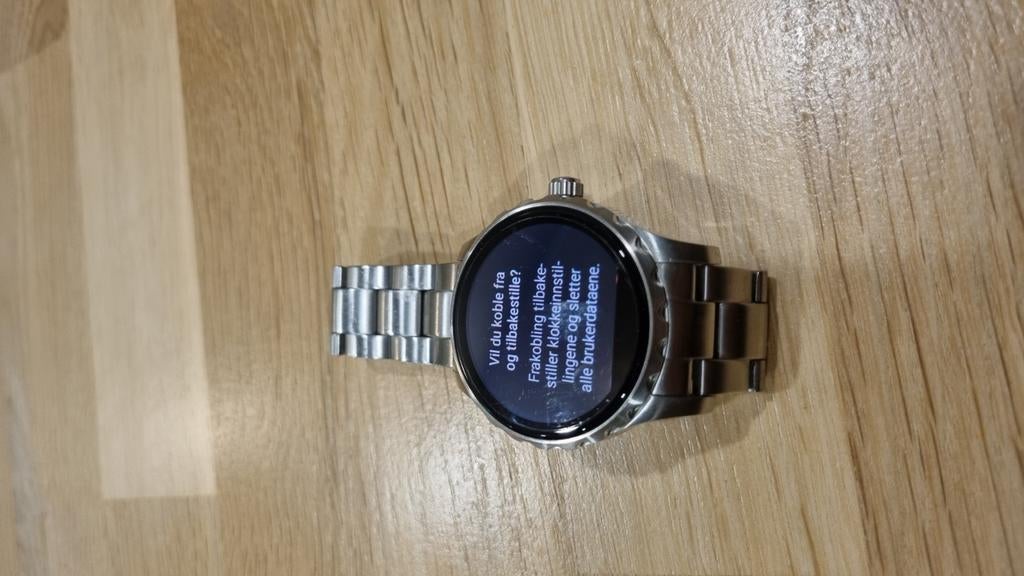 Smartwatch fossil, Handtassen en Accessoires, Smartwatches, Ophalen, Zo goed als nieuw