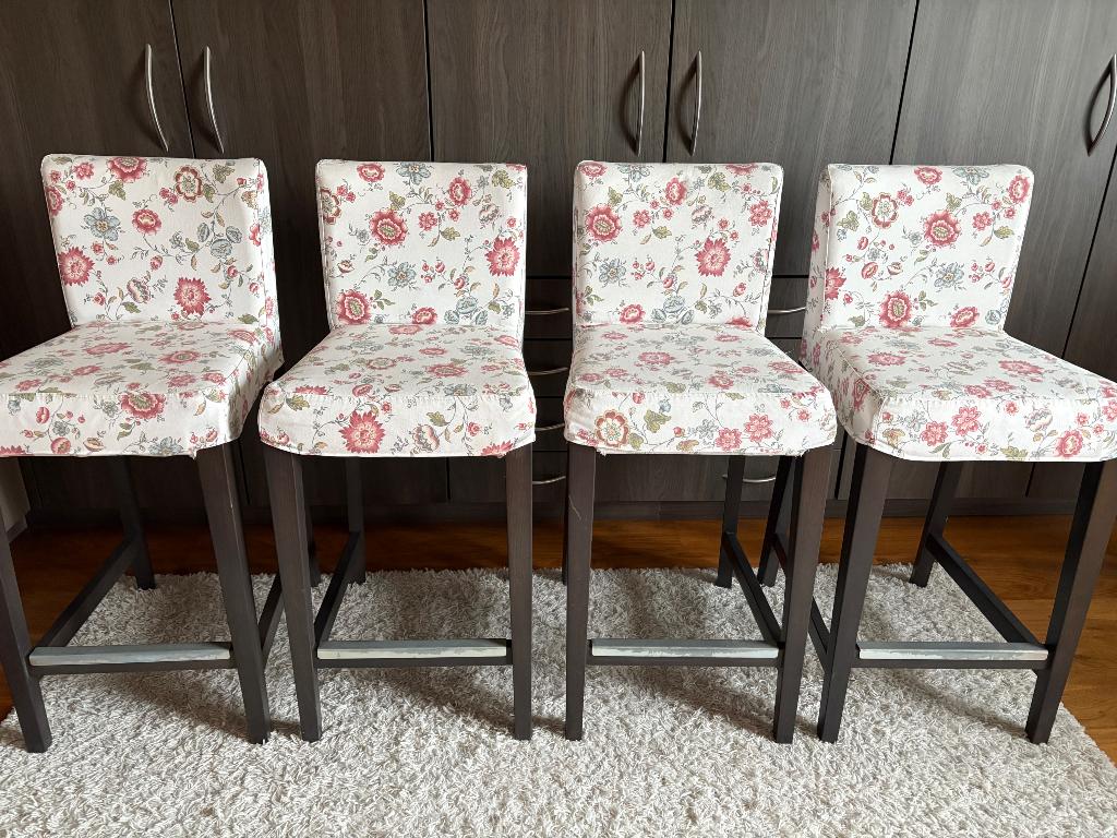Barkrukken Ikea Henriksdal 4 stuks, Avec repose-pieds, 4 tabourets, Comme neuf, Enlèvement