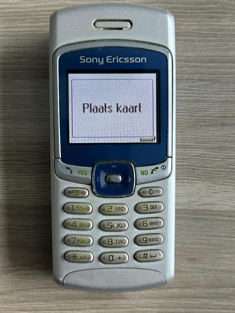 Vintage GSM Sony Ericsson T230, Télécoms, Téléphonie mobile | Sony, Gris, Enlèvement ou Envoi, Classique ou Candybar, Clavier physique