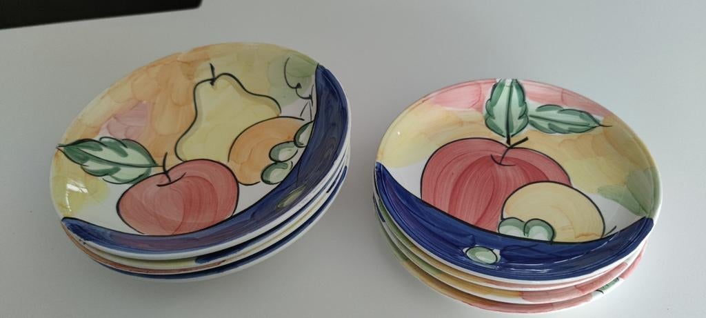 4 dessertbordjes en 4 diepere borden, Ophalen of Verzenden, Zo goed als nieuw, Bord(en)