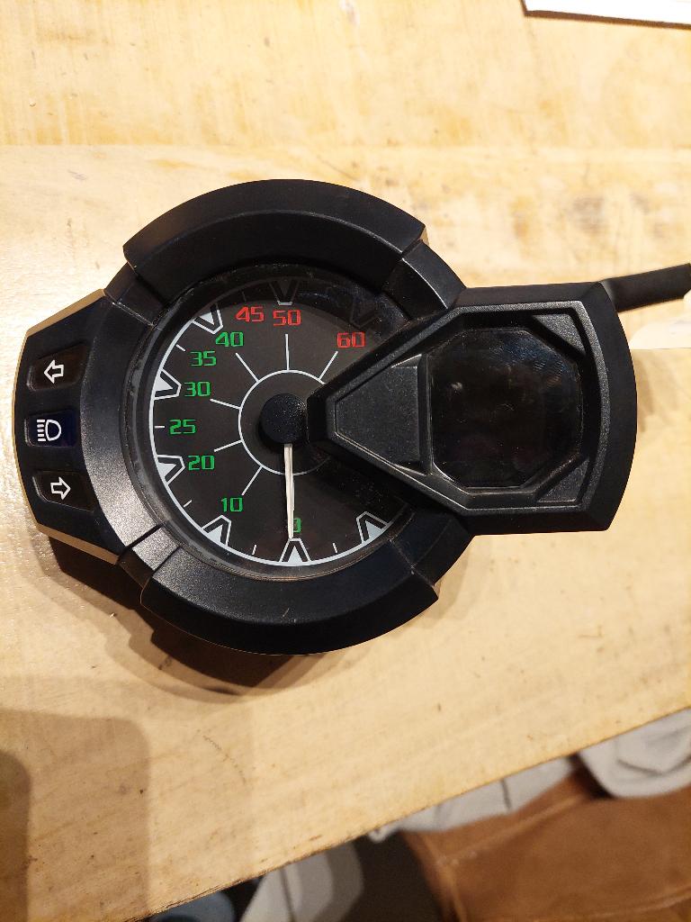 Snelheidsmeter dashboard KSR TTX, Ophalen of Verzenden, Zo goed als nieuw, Frame, KSR