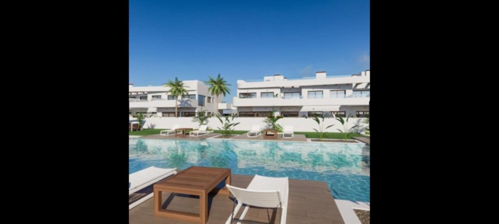 Beaux bungalows de luxe à Los Alcazares Mar Menor, Murcie, Village, Los Alcázares, 2 pièces, Appartement