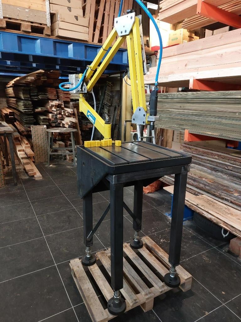 taparm cma met opspantafel en tappotjes, Ophalen, Zo goed als nieuw