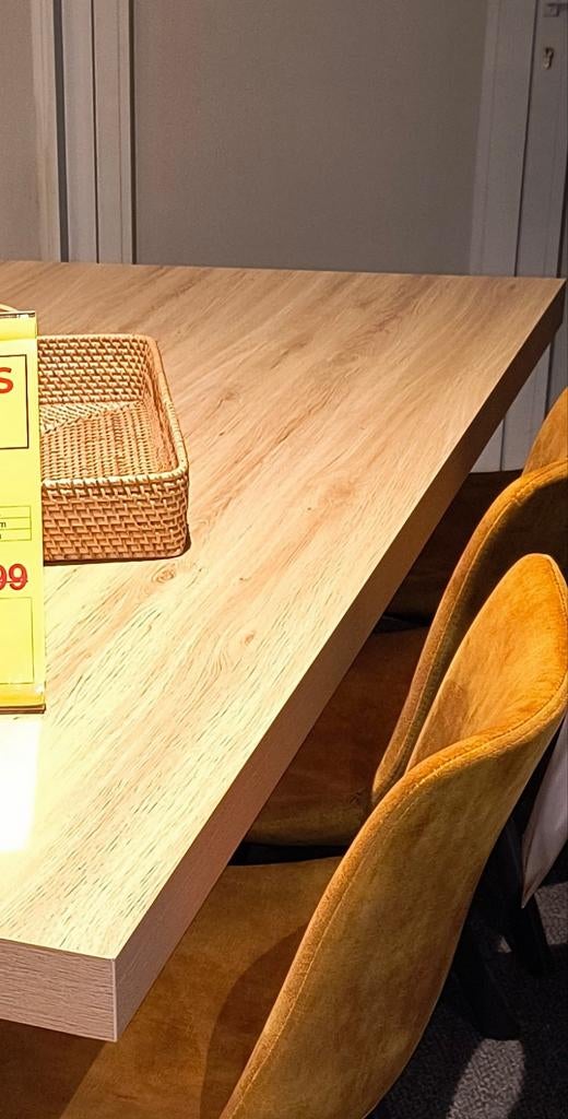 Nieuwe eettafel nog in verpakking. 180x90x76, Enlèvement