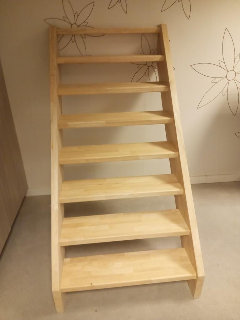 1 ruber wood trap, Enlèvement, Escalier