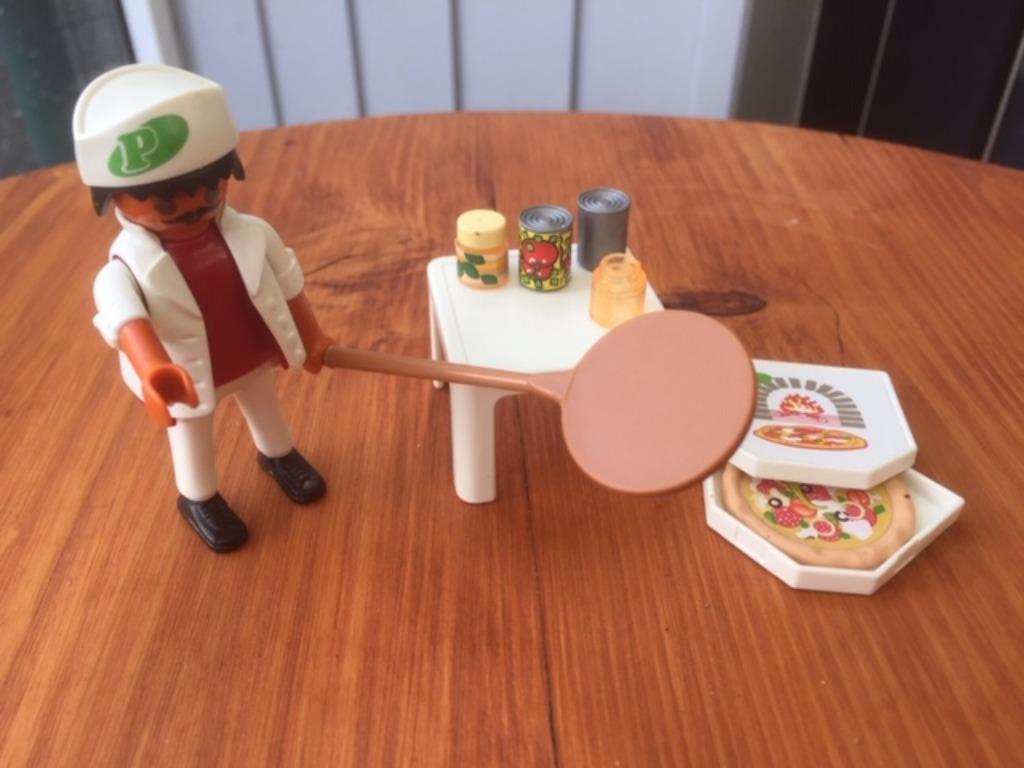 Playmobil pizzabakker, pizzamaker, Ophalen of Verzenden, Zo goed als nieuw, Los Playmobil