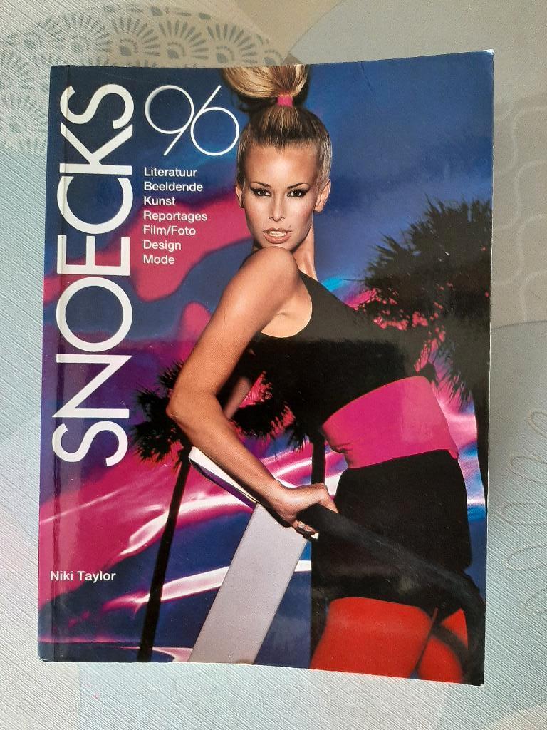 SNOECKS 1996  -  Jaarboek, Boeken, Kunst en Cultuur | Fotografie en Design, Zo goed als nieuw, Ophalen of Verzenden