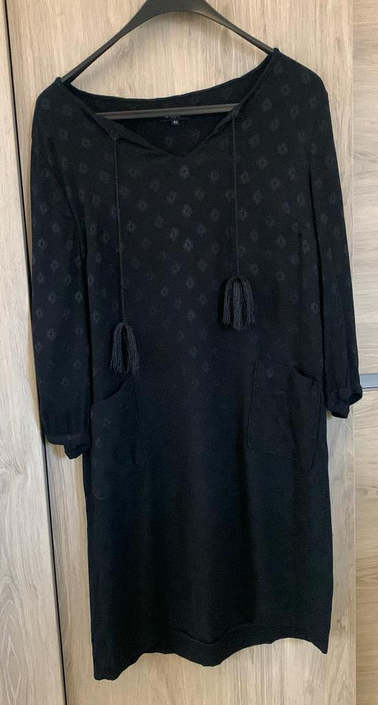 Zwarte jurk Caroll maat 42, Kleding | Dames, Jurken, Ophalen, Gedragen, Maat 42/44 (L)