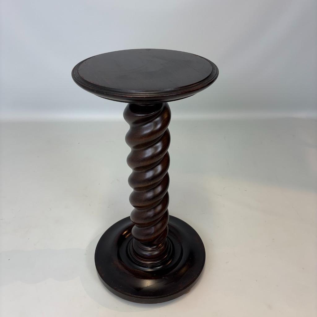 Piédestal avec  colonne Salomon, Enlèvement ou Envoi, Utilisé