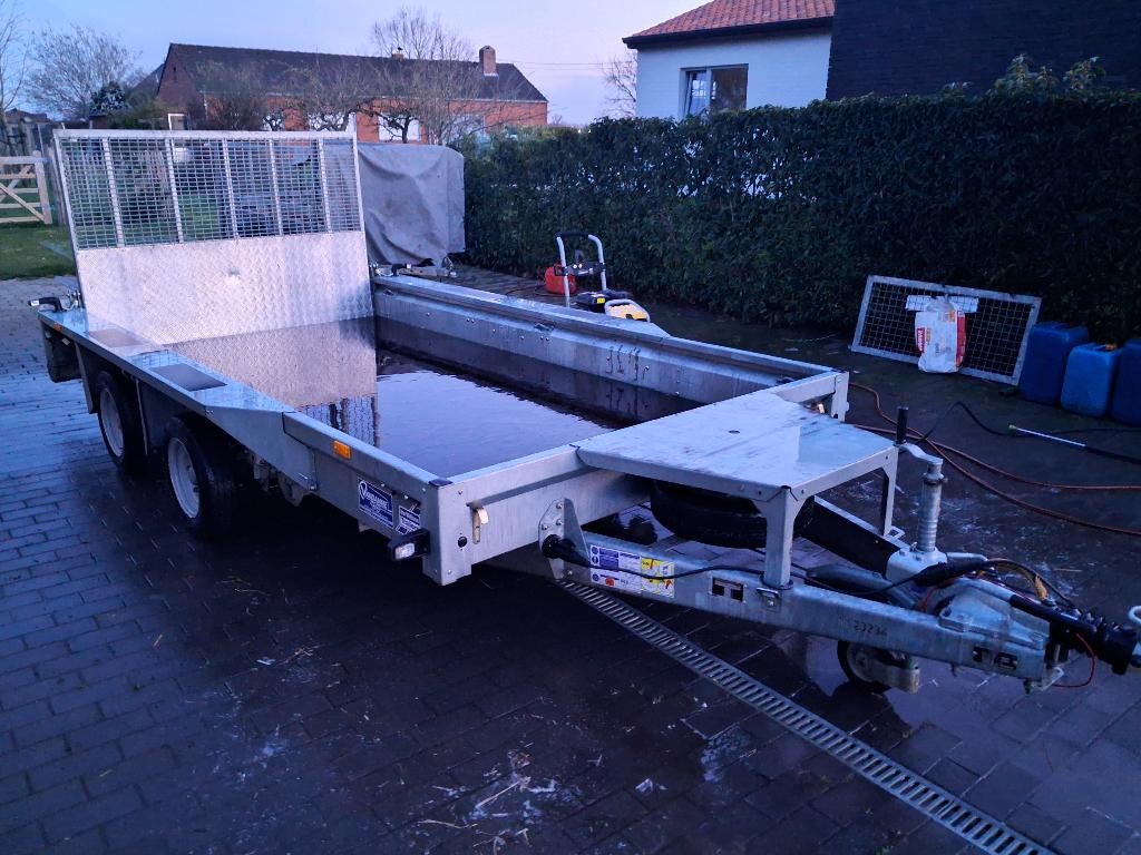 Transporteur de machines Ifor Williams, Autos : Divers, Remorques, Enlèvement, Comme neuf