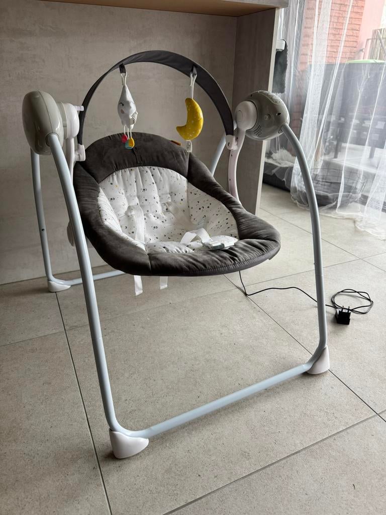 Electrische schommelstoel, Kinderen en Baby's, Wipstoeltjes, Ophalen, Zo goed als nieuw, Schommelstoel