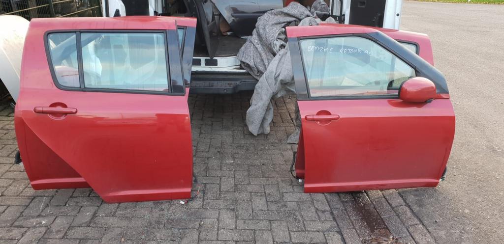 SUZUKI SWIFT PORTIEREN RV+RA  BJ 2007, Gebruikt, -, Deur, -