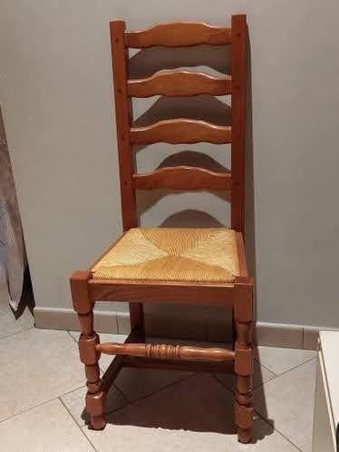 6 Chaises en bois 50 euros, Autres couleurs, Enlèvement, Bois, Rustique