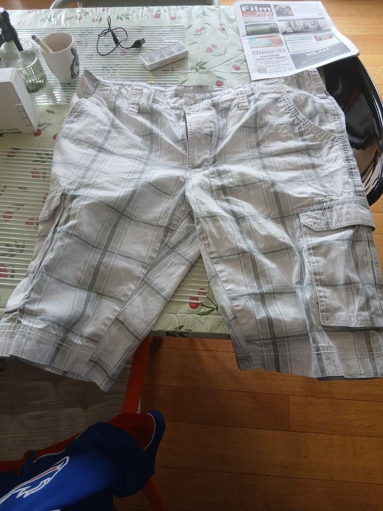 Kortebroek  maat xxl ruilen tegen plantje, Kleding | Dames, Ophalen