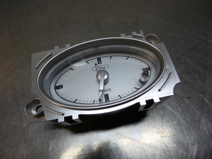 Horlogerie d'un Ford Mondeo (Mondeo 00-), -, 3 mois de garantie, -, -