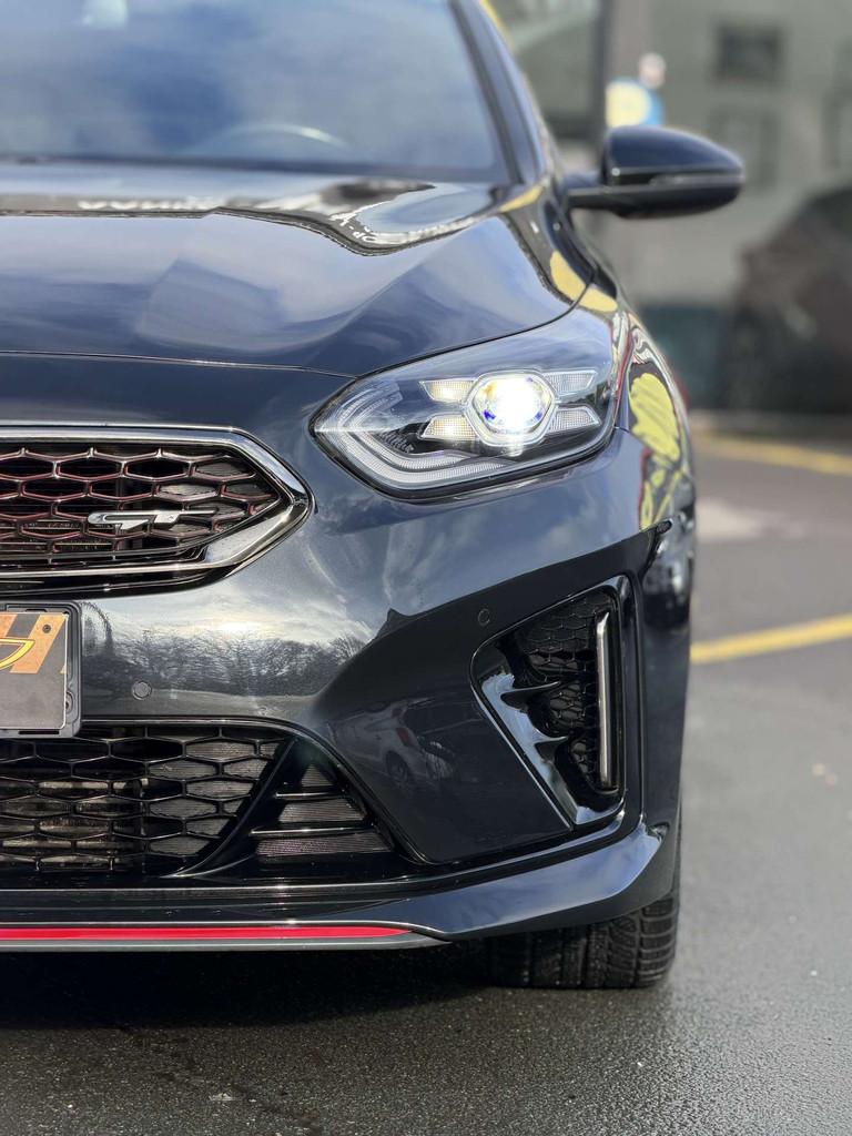 Kia ProCeed / pro_cee'd ProCeed GT 1.6 T-GDi GT DCT ISG* Gar, Auto's, Gebruikt, 4 cilinders, Zwart, USB