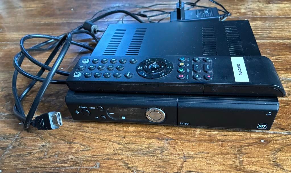 Ensemble complet d'antennes paraboliques TV Vlaanderen, Enlèvement, Antenne (parabolique)