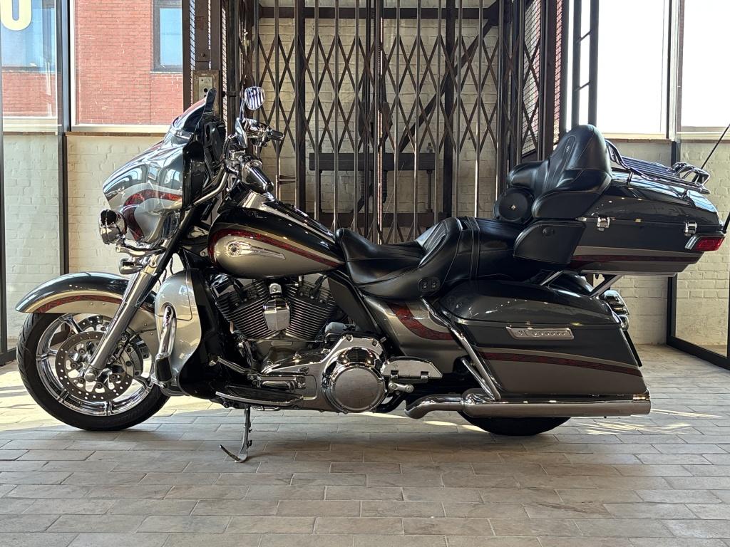 Harley-Davidson CVO TOURING ULTRA LIMITED FLHTKSE (bj 2016) - foto 3