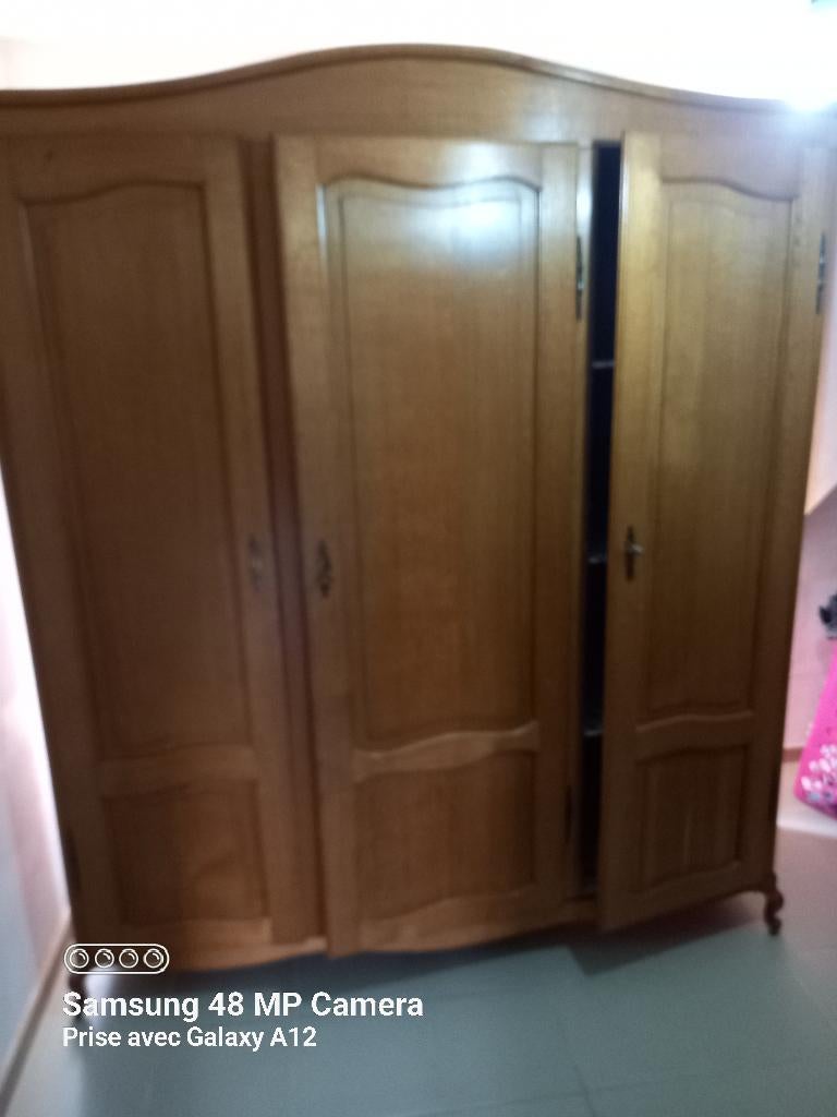 ARMOIRE GRATUITE, Nog hand made door een schrijnwerker, 150 à 200 cm, Utilisé, 50 à 75 cm