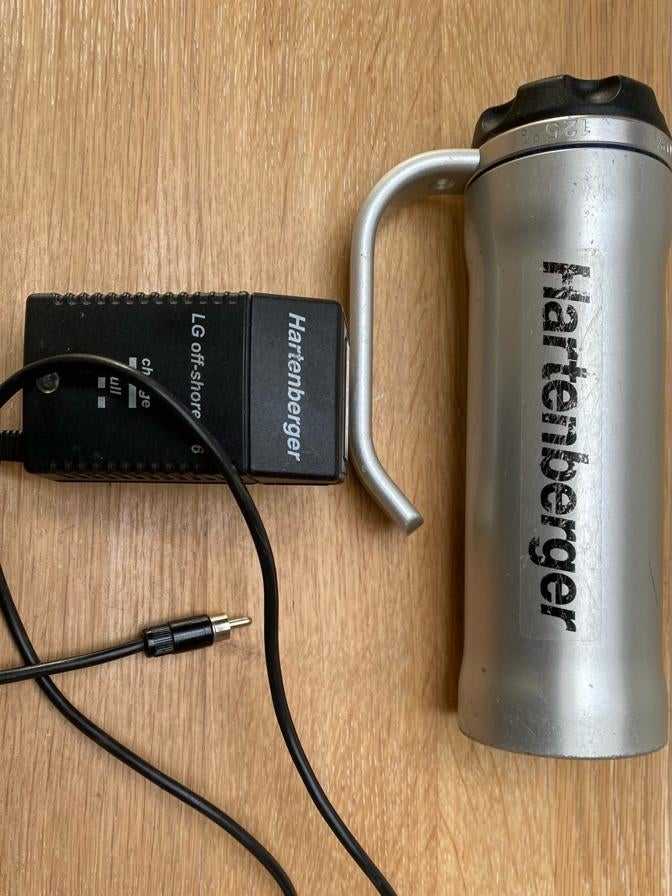 duiklamp Hartenberger mega compact, Watersport en Boten, Duiken, Ophalen of Verzenden, Gebruikt, Duiklamp