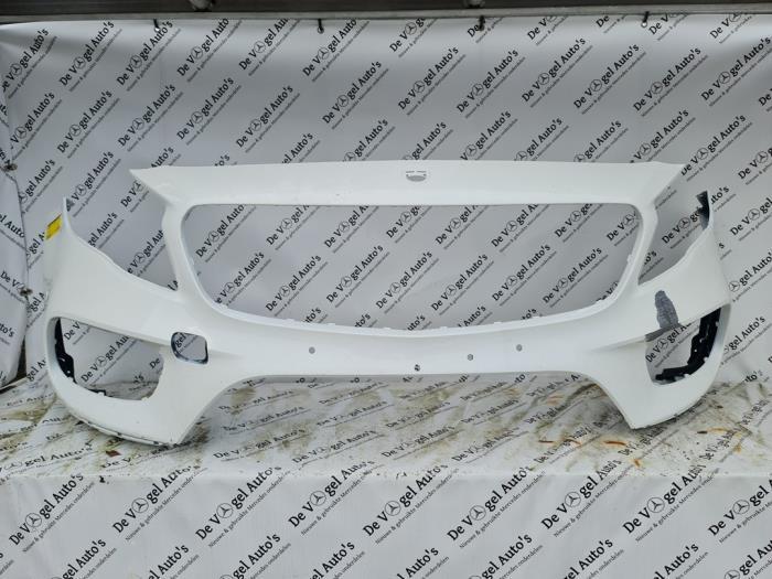 Pare-chocs avant d'un Mercedes GLA, Autos : Pièces & Accessoires, Carrosserie & Tôlerie, Pare-chocs, Mercedes-Benz, Utilisé, 3 mois de garantie