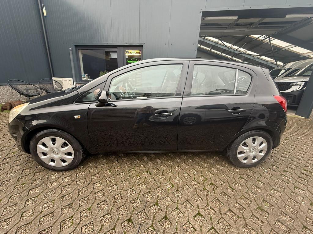Opel Corsa 1,4 benzine - Automaat, Autos, Opel, Euro 5, Achat, Entreprise, Carnet d'entretien