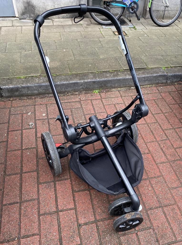 Poussette Quinny pour tout-petit, Enlèvement, Utilisé, Quinny, Couverture pieds