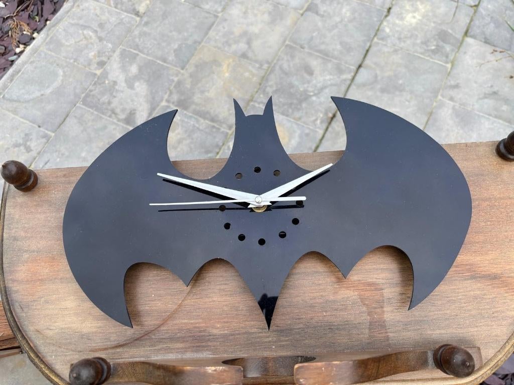Batman wandklok, Huis en Inrichting, Ophalen of Verzenden, Zo goed als nieuw, Wandklok