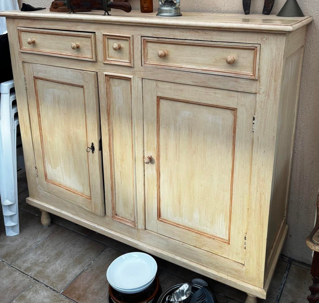Dressoir en bois, repeint., Maison & Meubles, Enlèvement, Utilisé, Autres essences de bois