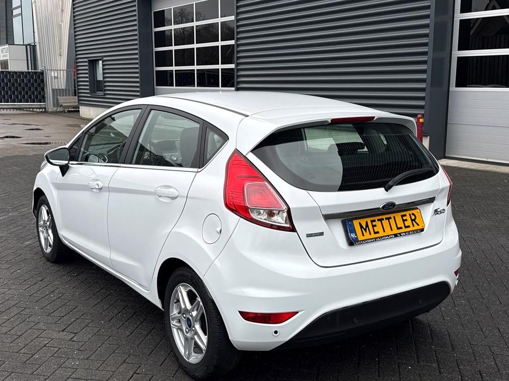 Ford FIESTA 1.0 EcoBoost Titanium, stoelverwarming, airco, Auto's, Voorwielaandrijving, Euro 5, Gebruikt, 5 deurs