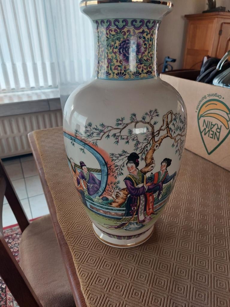 Vaas met mooie chinees motief, Antiek en Kunst, Ophalen