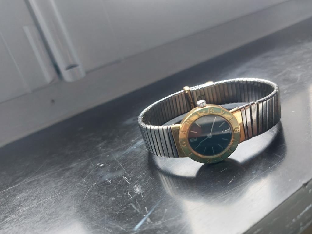 Montre Bulgari TUBOGAS, Bijoux, Sacs & Beauté, Bagues, Enlèvement ou Envoi, Blanc, Or