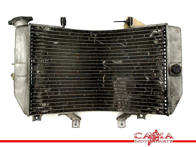 RADIATEUR EAU GSX R 1000 2003-2004 (GSXR1000 K3 / K4), Motos, Dhr. S. di Majo, Utilisé, Info@cama-motorparts.nl, P.J. Troelstraweg 8 8
3144 CX  MAASSLUIS, NL